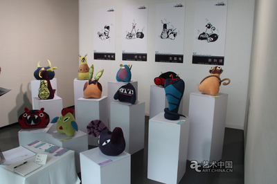 天津美術學院 工業、服裝、染織與多媒體設計的藝術交匯